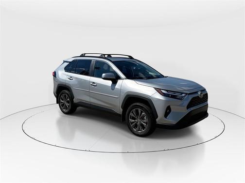 2025 Toyota RAV4 Hybrid XLE Premium