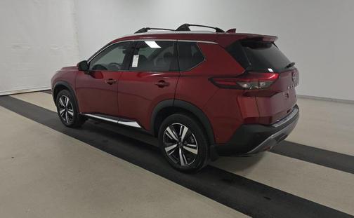 2022 Nissan Rogue SL