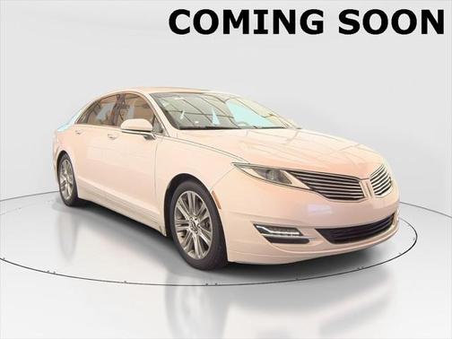2014 Lincoln MKZ Base