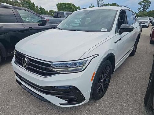 2022 Volkswagen Tiguan 2.0T SE R-Line Black