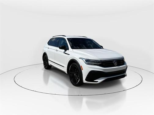 2022 Volkswagen Tiguan 2.0T SE R-Line Black
