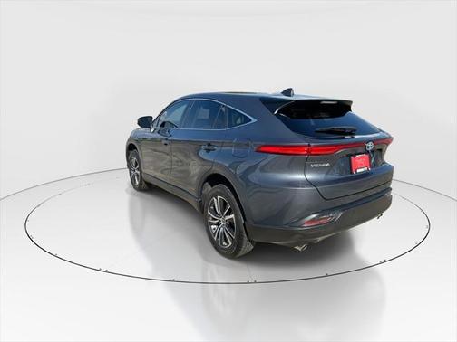 2022 Toyota Venza LE