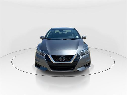 2021 Nissan Versa 1.6 SV