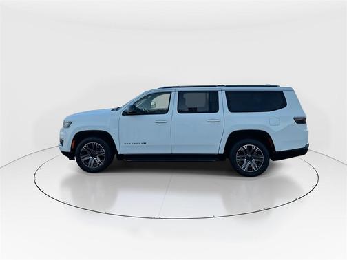 2023 Jeep Wagoneer L Series II 4x2