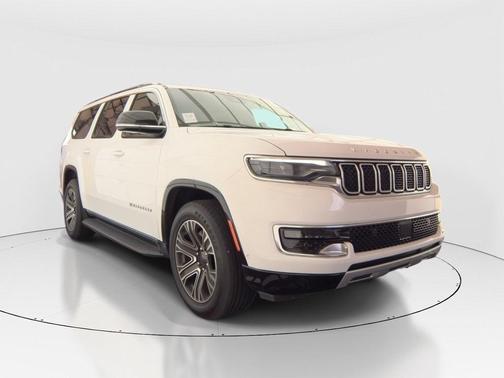 2023 Jeep Wagoneer L Series II 4x2