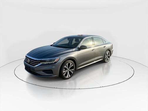 2022 Volkswagen Passat 2.0T SE
