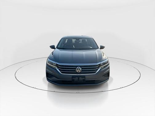 2022 Volkswagen Passat 2.0T SE