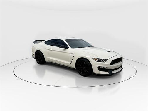 2020 Ford Shelby GT350 Base