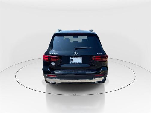 2024 Mercedes-Benz GLB 250 4MATIC