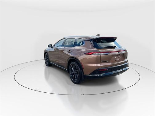 2025 Toyota Crown Signia Limited