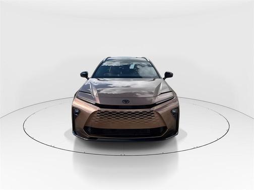 2025 Toyota Crown Signia Limited