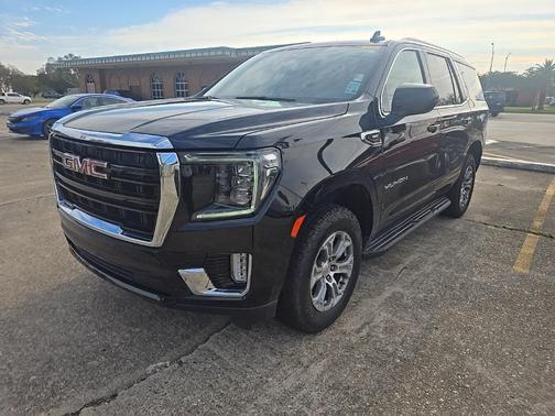 2022 GMC Yukon SLE