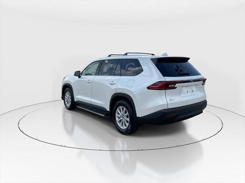 2025 Toyota Grand Highlander Hybrid XLE