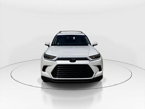 2025 Toyota Grand Highlander Hybrid XLE