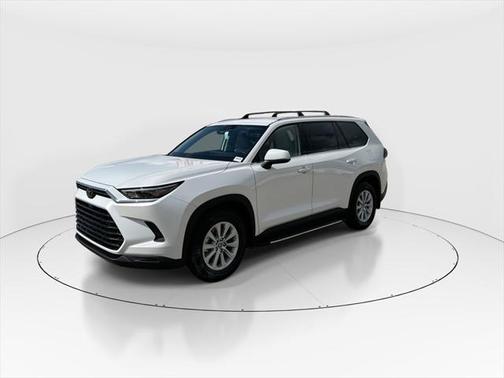 2025 Toyota Grand Highlander Hybrid XLE