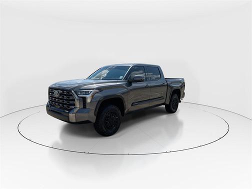 2022 Toyota Tundra Platinum