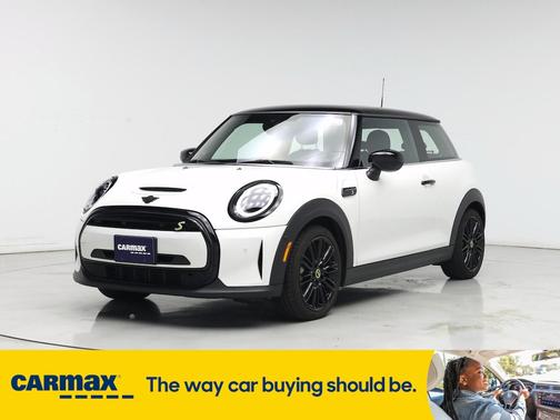 2023 MINI SE Hardtop SE