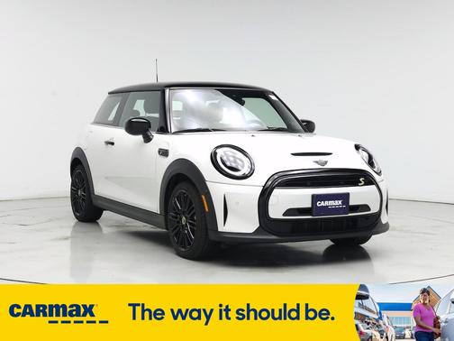 2023 MINI SE Hardtop SE