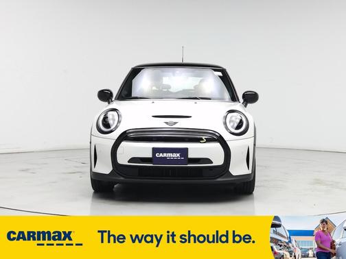 2023 MINI SE Hardtop SE