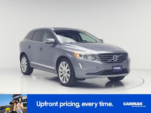 Gray 2017 Volvo XC60 T5 Inscription