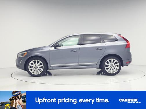 Gray 2017 Volvo XC60 T5 Inscription
