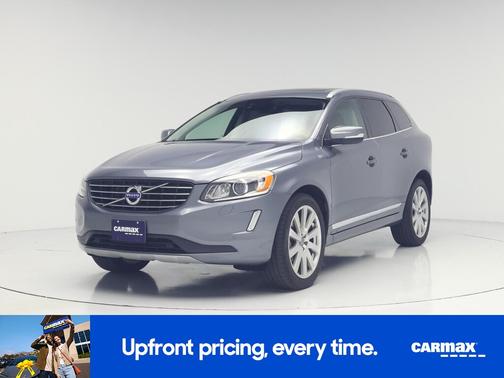 Gray 2017 Volvo XC60 T5 Inscription