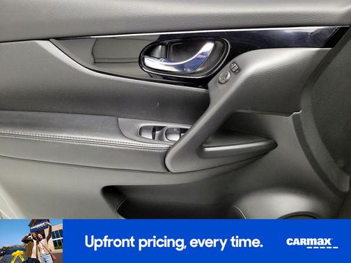 2017 Nissan Rogue Sport SV