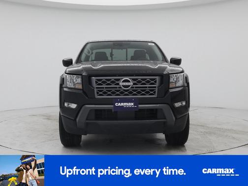 Black 2024 Nissan Frontier SV