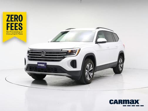 White 2024 Volkswagen Atlas SE