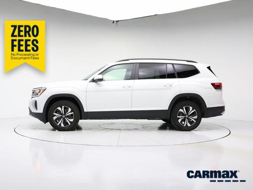 White 2024 Volkswagen Atlas SE