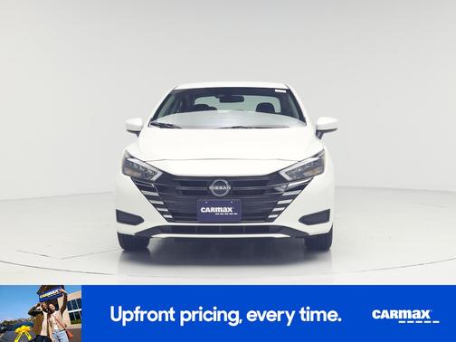 White 2025 Nissan Versa SV