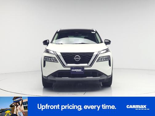 White 2023 Nissan Rogue SL