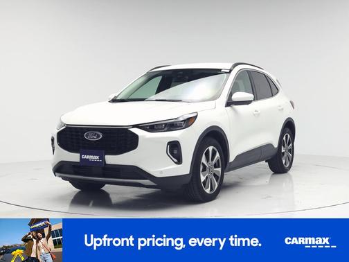 White 2023 Ford Escape Platinum