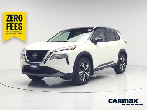 White 2023 Nissan Rogue SV