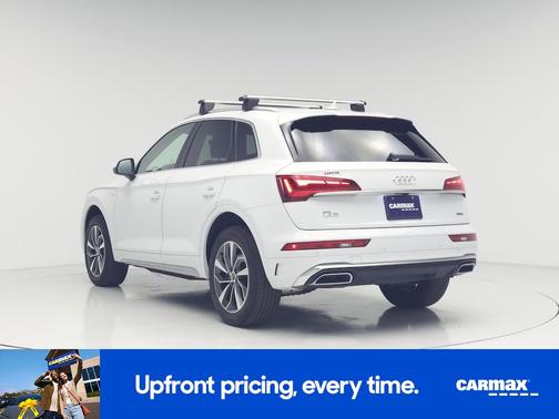 White 2024 Audi Q5 S-Line Premium