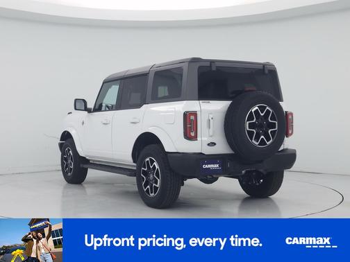 White 2024 Ford Bronco Outer Banks