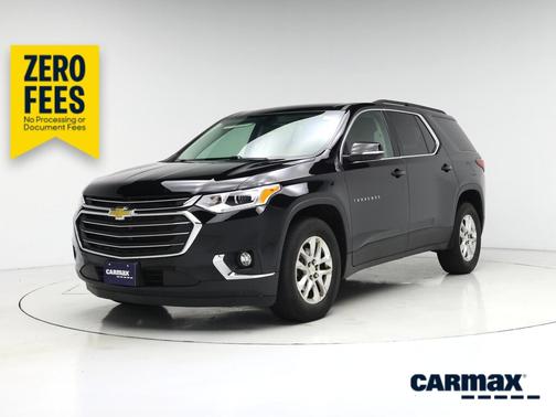 Black 2020 Chevrolet Traverse LT Cloth