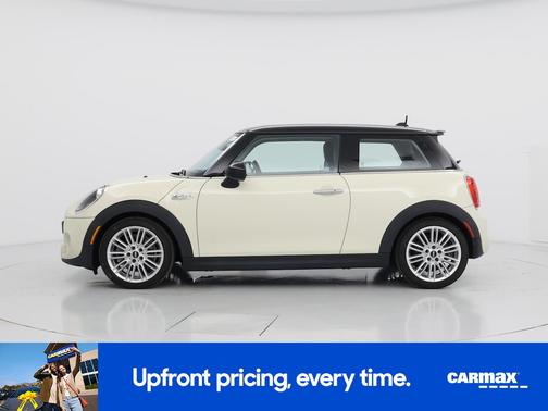 White 2019 MINI Hardtop S