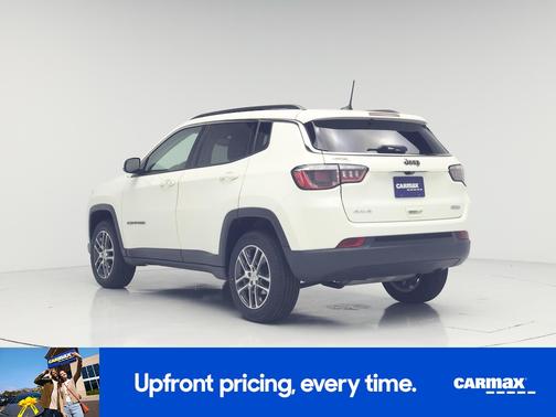 White 2019 Jeep Compass Latitude