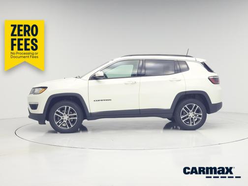 White 2019 Jeep Compass Latitude