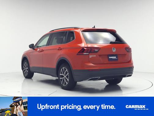 Orange 2019 Volkswagen Tiguan SE
