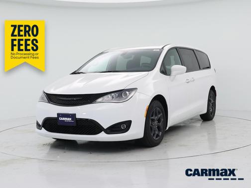White 2020 Chrysler Pacifica Touring