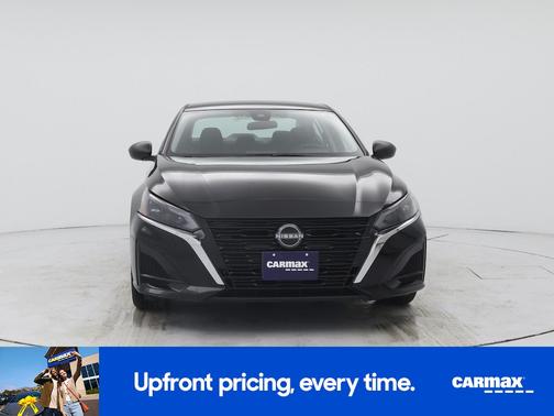 Black 2025 Nissan Altima SV