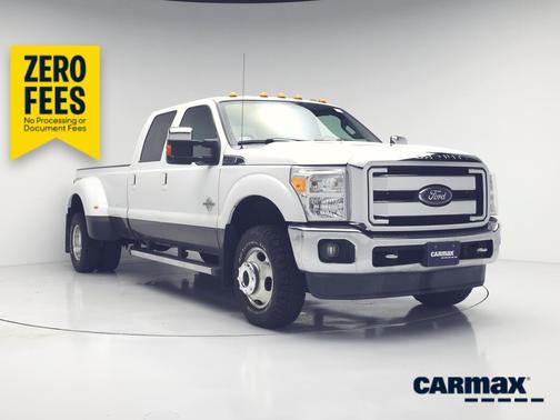 White 2015 Ford F-350 Lariat