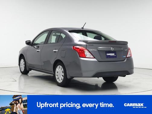 2016 Nissan Versa SV