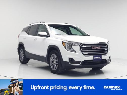 White 2023 GMC Terrain SLT