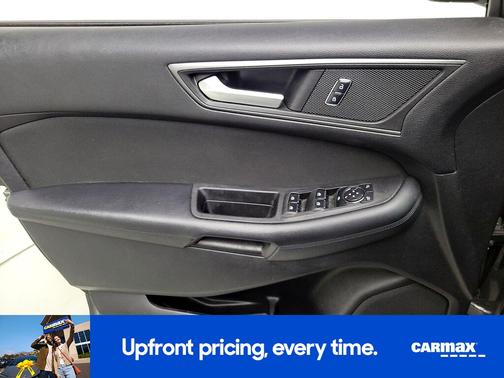 2016 Ford Edge SE