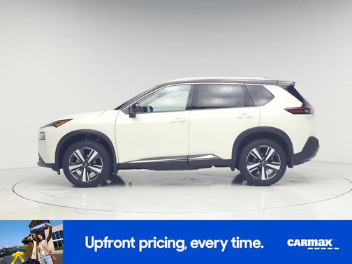 White 2023 Nissan Rogue SL