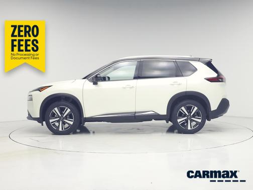 White 2023 Nissan Rogue SL