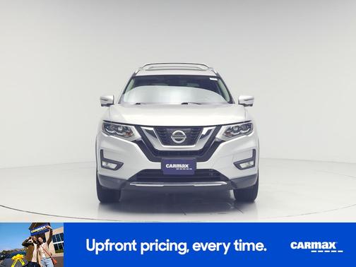 Silver 2017 Nissan Rogue SL